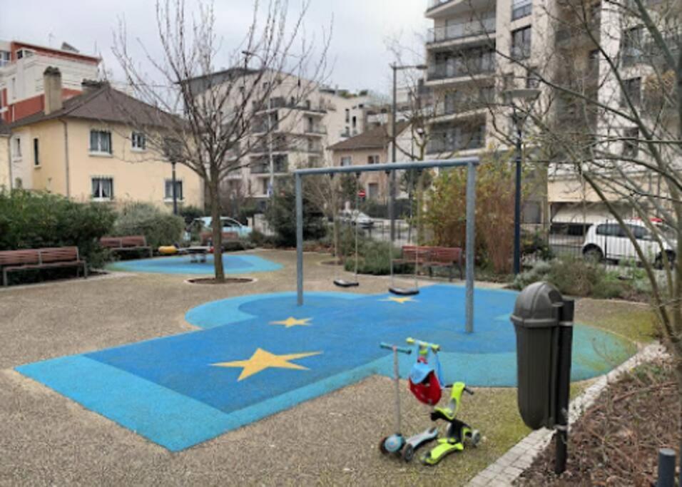 Modern And Confortable Apartment Close To Paris Буа-Коломб Экстерьер фото