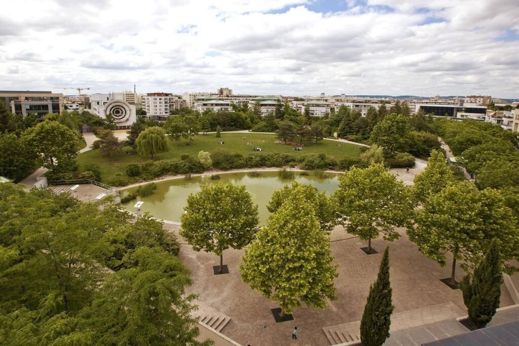 Modern And Confortable Apartment Close To Paris Буа-Коломб Экстерьер фото